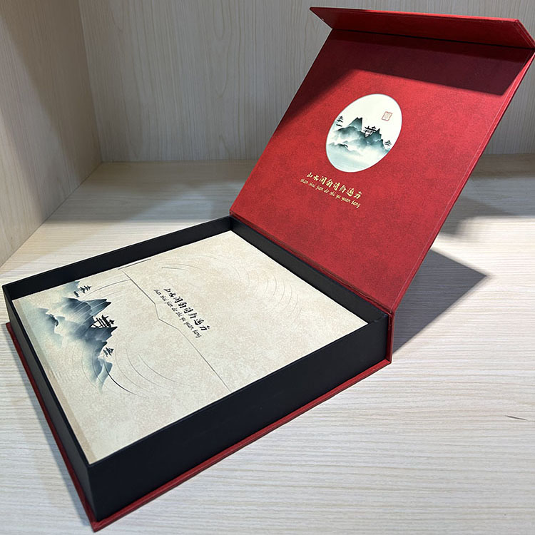 Custom folded color box with glossy finish